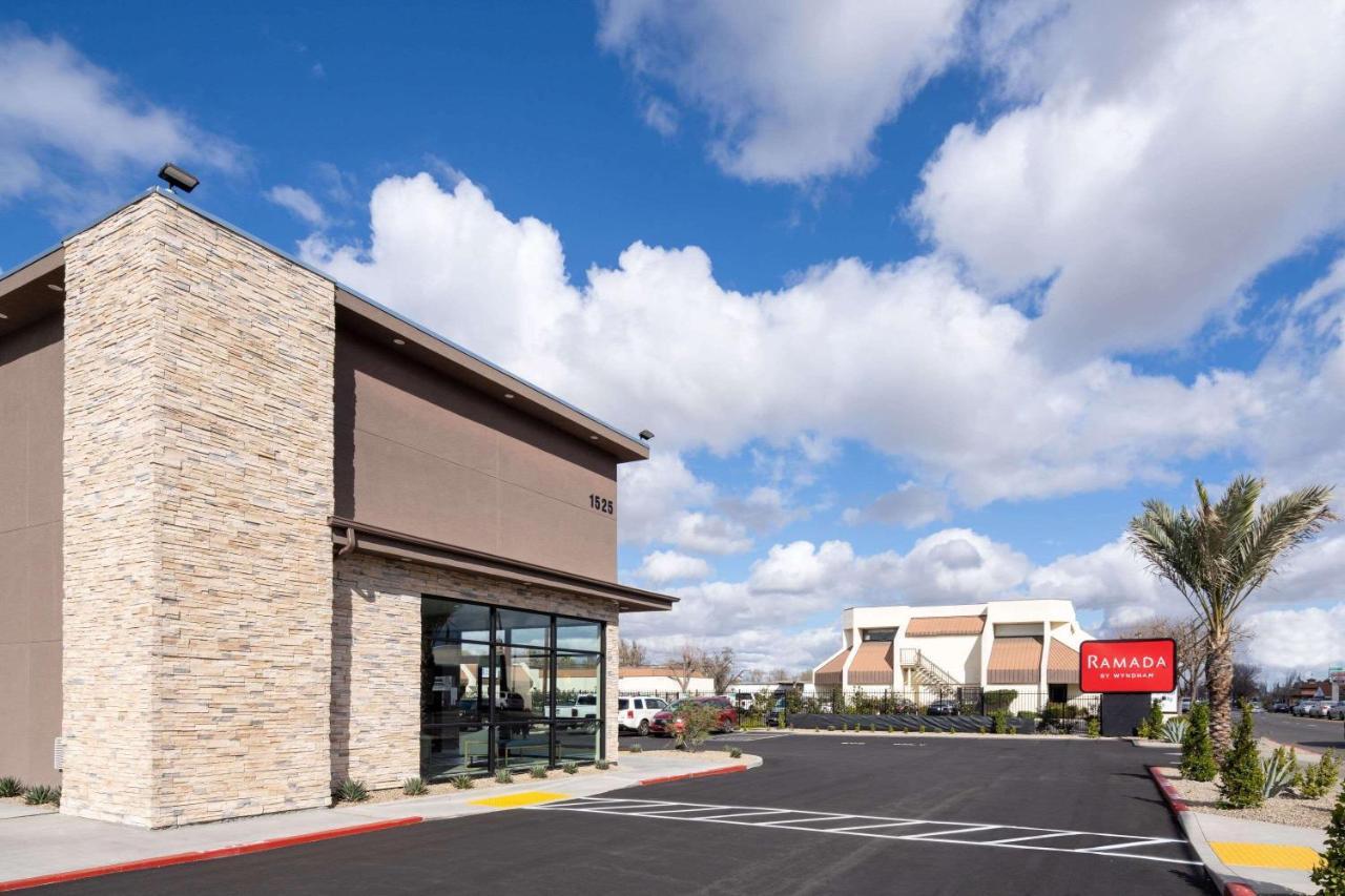 Ramada By Wyndham Modesto Yosemite Area Hotel Ngoại thất bức ảnh
