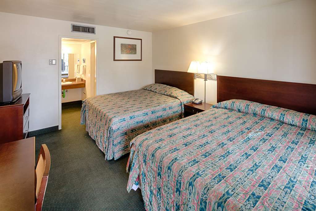 Ramada By Wyndham Modesto Yosemite Area Hotel Phòng bức ảnh