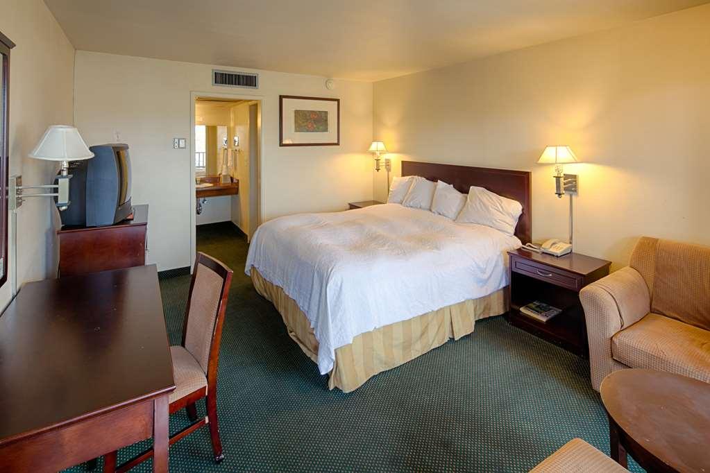 Ramada By Wyndham Modesto Yosemite Area Hotel Phòng bức ảnh